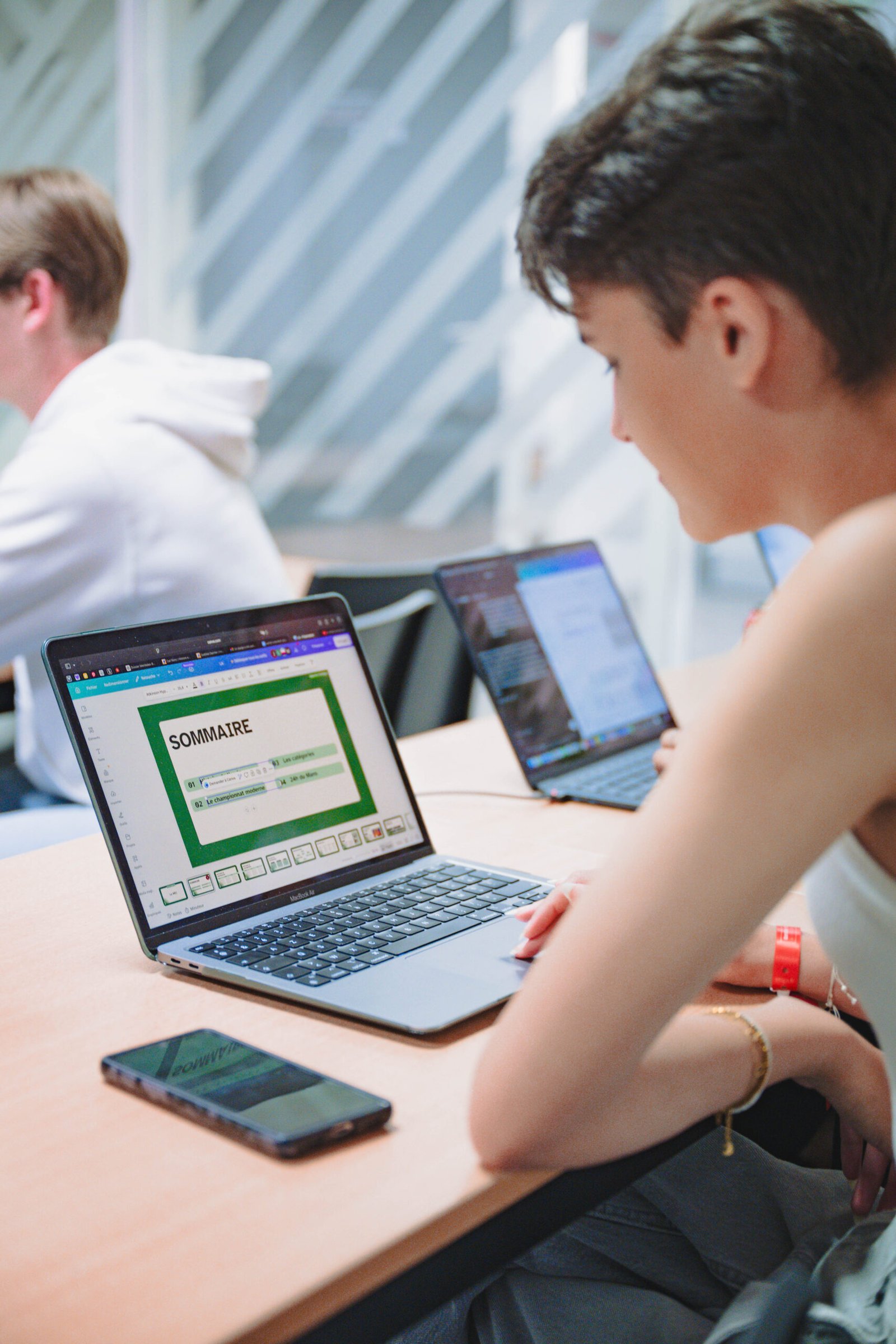 Candidature en ligne sur un ordinateur portable