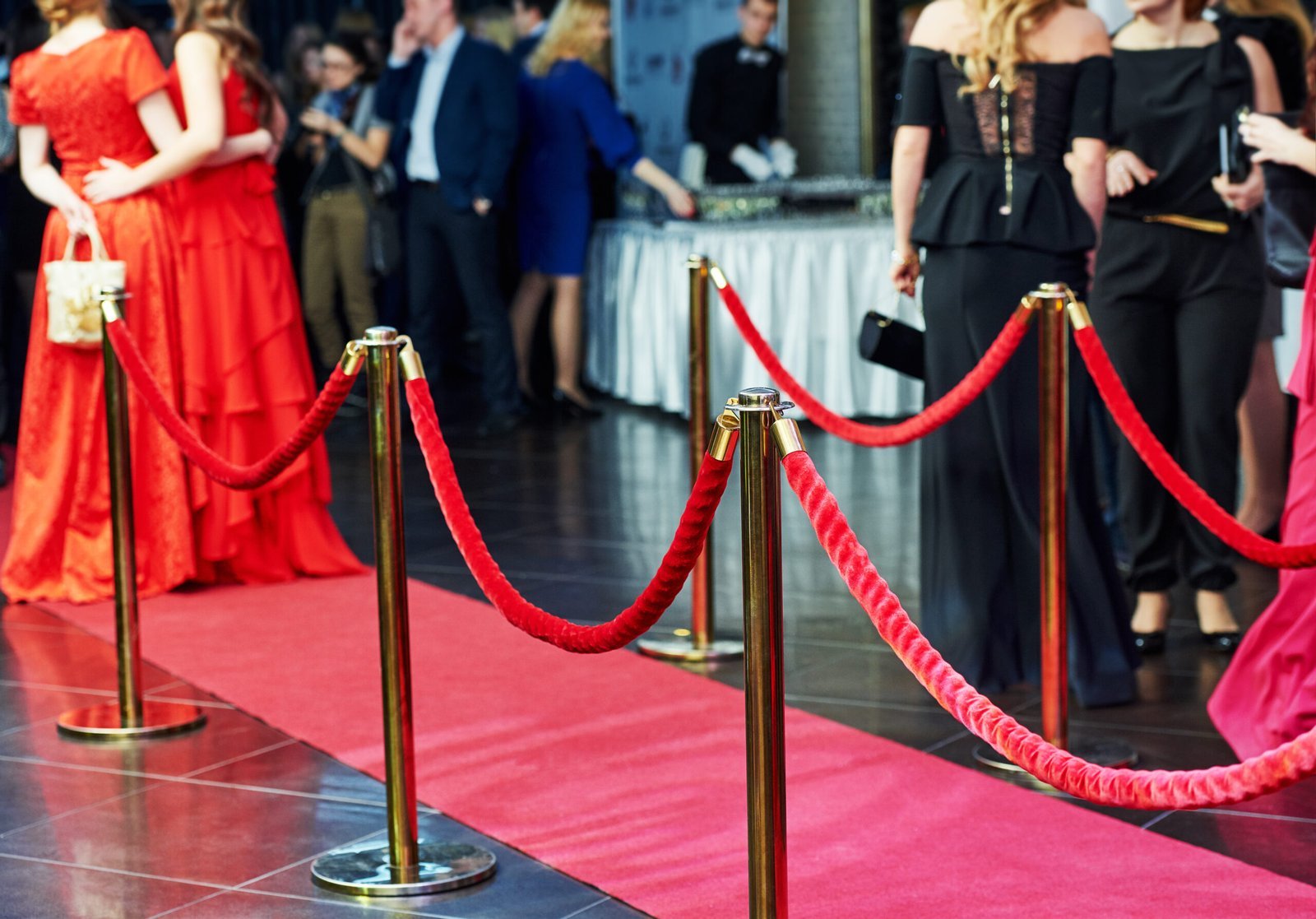 Soirée de gala avec tapis rouge
